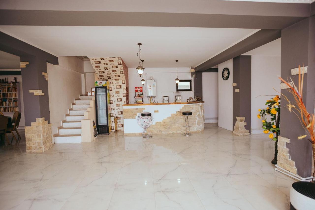 Отель Casa Selly Тулча Экстерьер фото
